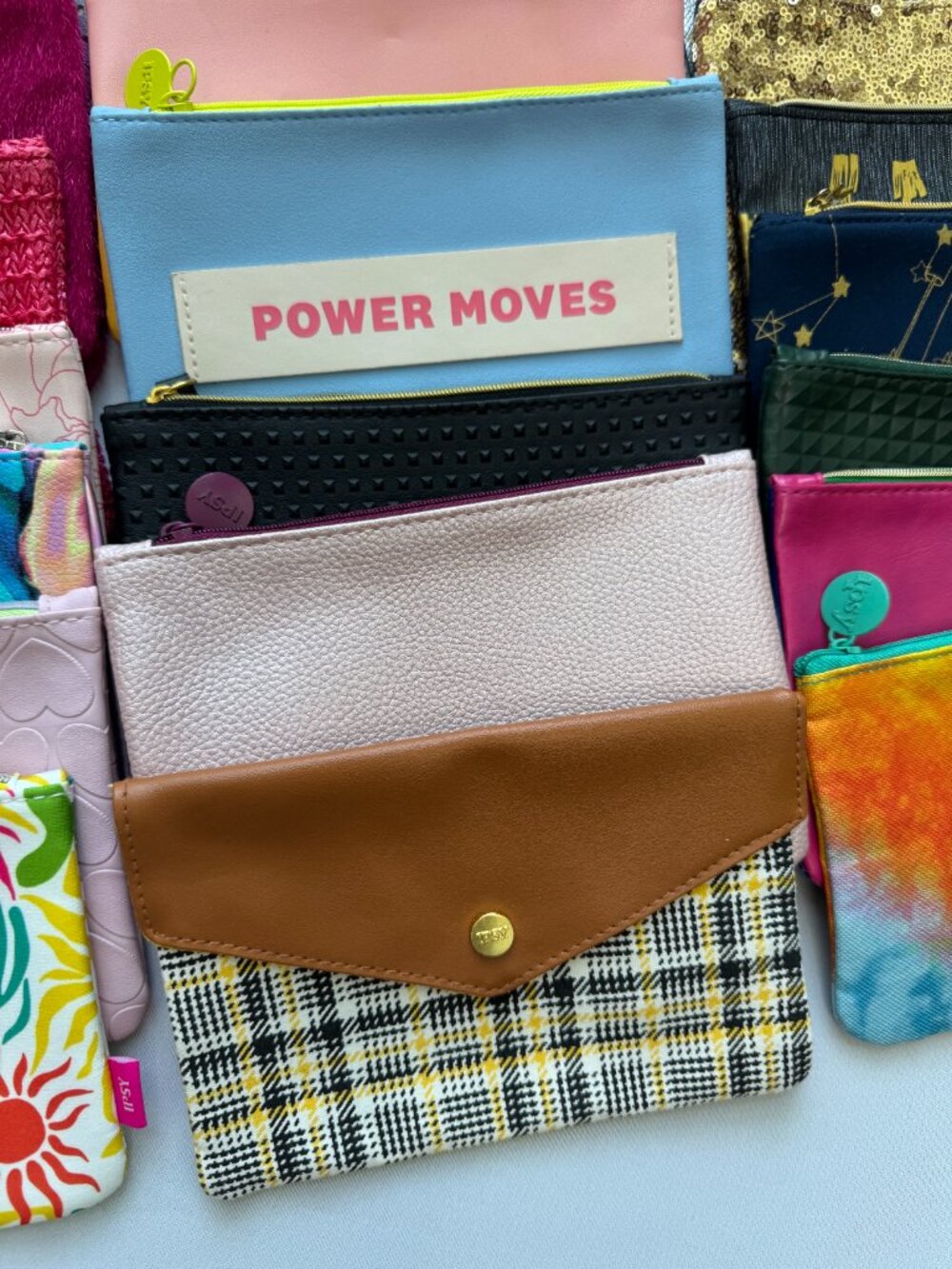 Lot of 20 Ipsy 2010s Glam Bags Makeup Pouches - Picture 4 of 13